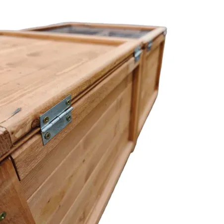 Kit complet pour poussins : abri + mangeoire et abreuvoir