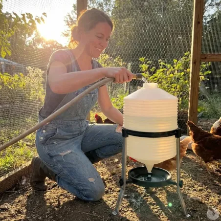 Abreuvoir sur pieds 30L pour volailles - River Systems