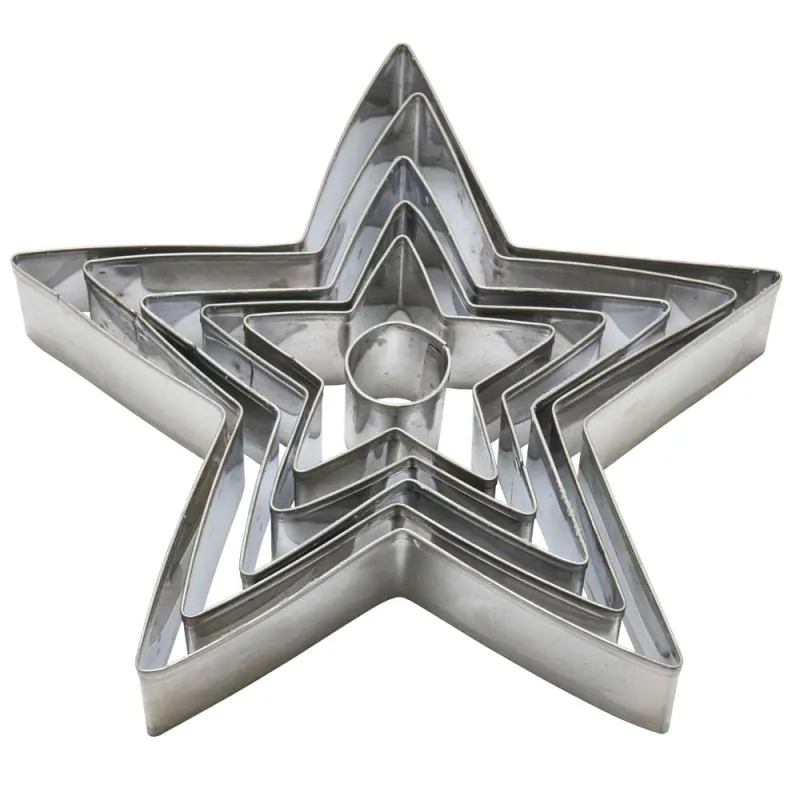 Emporte-pièces étoiles Noël 3D inox - 6 tailles 2-16cm