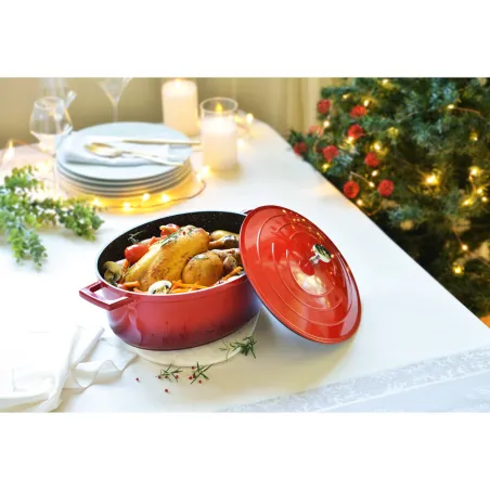 Cocotte ovale rouge 32 cm en fonte d'aluminium - Tous feux