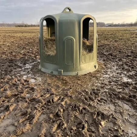 Cloche à foin Kerbl 5 ouvertures - Ø 160 cm pour élevage