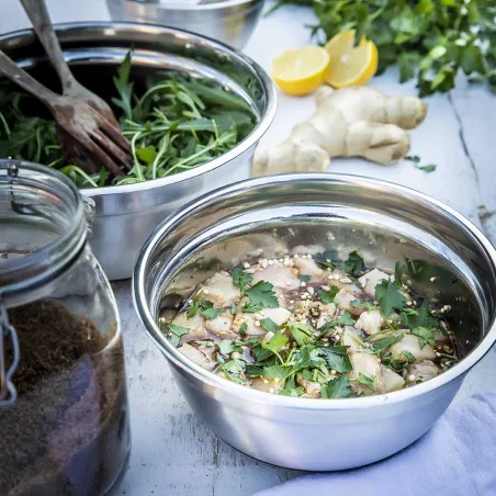 Lot de 3 saladiers empilables avec couvercles hermétiques