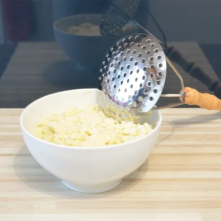 Pilon à purée en bois pour cuisines et élevages