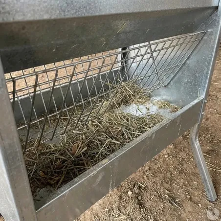 Râtelier extérieur 1M pour moutons et chèvres galvanisé