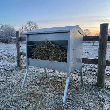 Râtelier extérieur 1M pour moutons et chèvres galvanisé