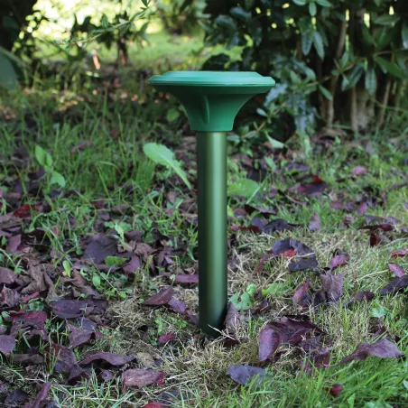 3 répulsifs solaires anti-taupes - 1200 m² de protection