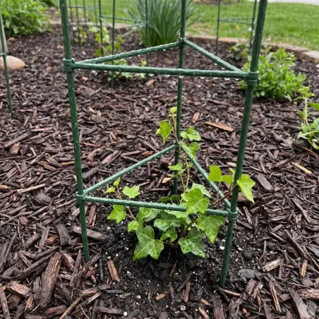 Treillis autoportant vert 110 cm pour plantes grimpantes