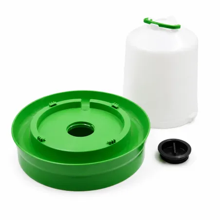 Abreuvoir profond 8,5L pour volailles et pigeons