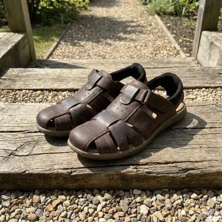 Sandales Titan en cuir - Confort et style pour éleveurs