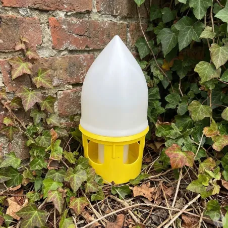 Abreuvoir siphoïde anti-perchage pour pigeons 5L