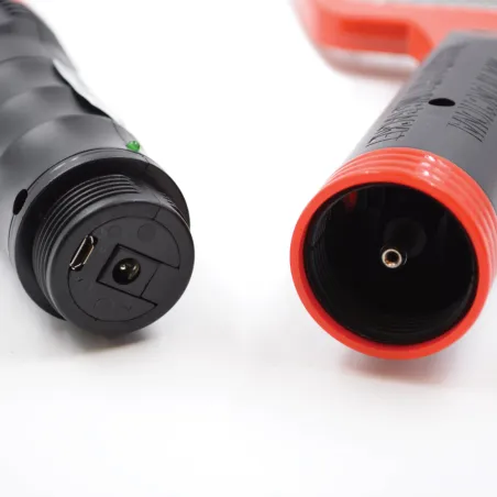 Raquette électrique anti-mouches et moustiques