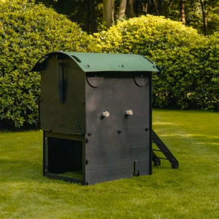 Poulailler surélevé en plastique recyclé pour 5 à 9 poules