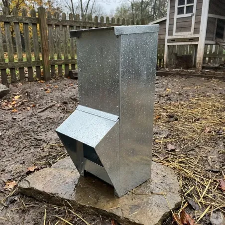 10 mangeoires galvanisées 7kg pour volailles et gibier