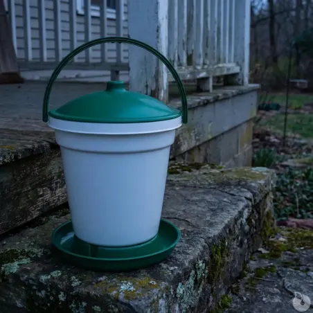 Abreuvoir seau 18L vert et blanc à anse - Olba