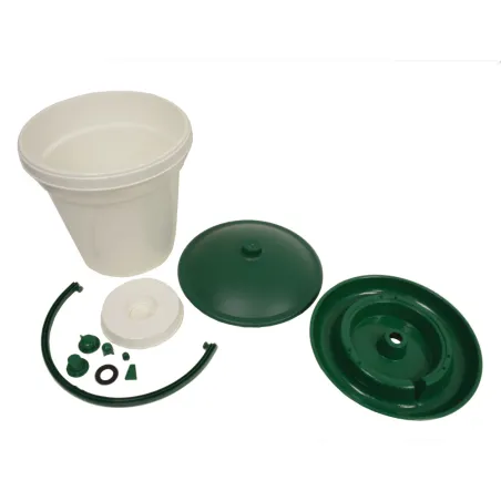 Abreuvoir seau 18L vert et blanc à anse - Olba