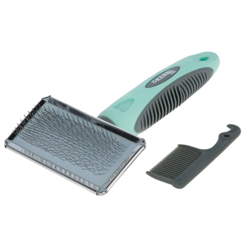 Carde douce pour un pelage de chien impeccable