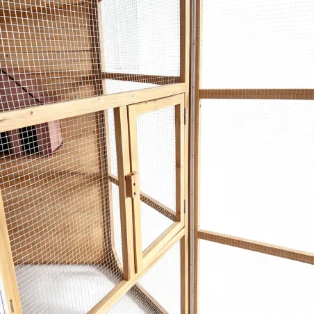 Volière hexagonale en bois avec sas et 3 abris inclus