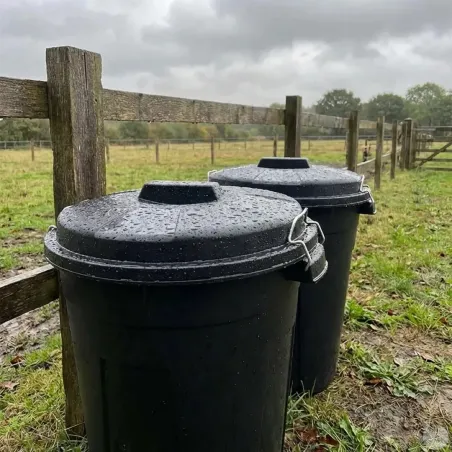 Conteneur grain 100L noir - Stockage sécurisé pour animaux