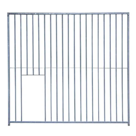Chenil carré 1,5x1,5 m avec porte et ouverture niche