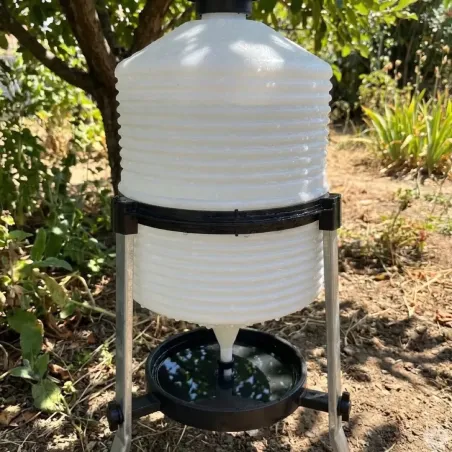 Abreuvoir sur pieds River Systems 24 L pour volailles