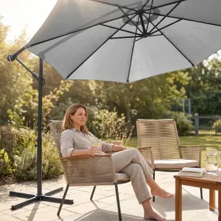 Parasol déporté Azur 3m gris - Ombrage robuste et design
