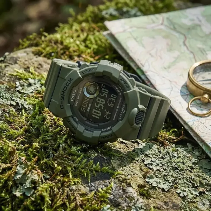G-SHOCK CASIO Bluetooth vert olive - Pile incluse