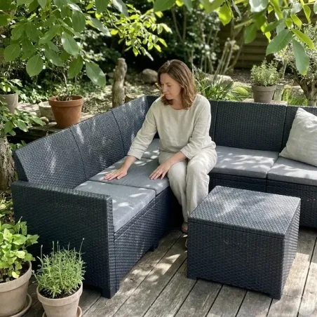 Salon extérieur Claire 5p Keter® - Canapé + table rangement