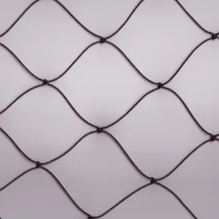 Filet volière 60 mm - 25x20m pour volailles protégées