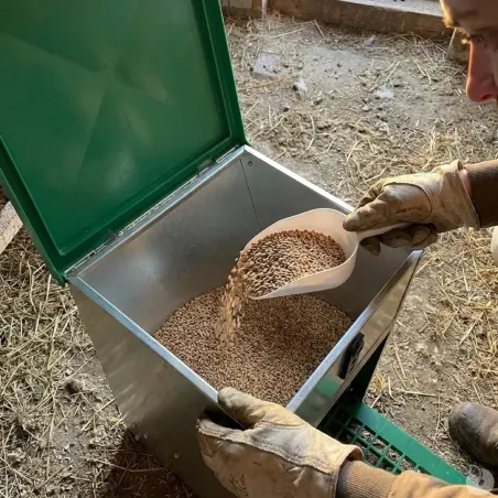 Mangeoire Feedomatic 5kg anti-nuisibles pour volailles