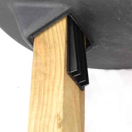 Nourrisseur Empereur 70 L en plastique mat résistant