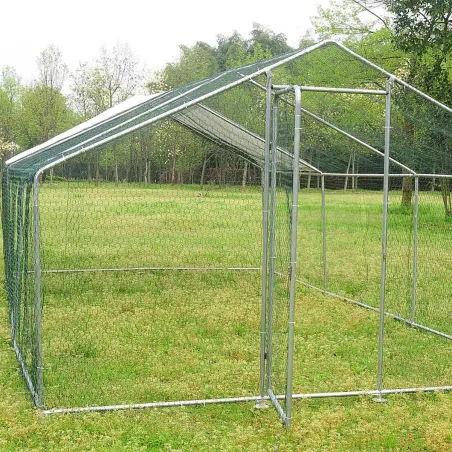 Enclos volailles 6x3x2m - 18m² en tube galvanisé et toile PE
