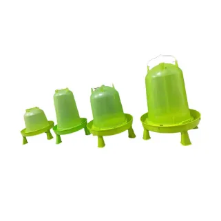 Abreuvoir 14L sur pied vert pour volailles - Pratique