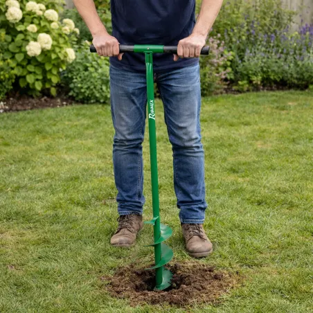 Tarière manuelle pour clôtures et plantations