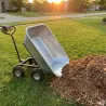 Brouette basculante 75L - Transport facile et robuste