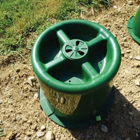 Cloche à blanchir Modul'O avec 2 piquets inclus