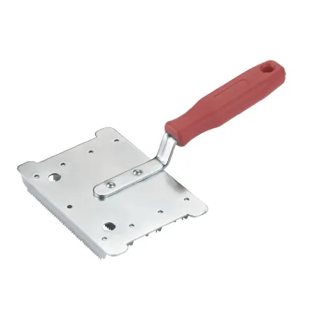 Étrille zinguée rectangulaire pour le soin des bovins